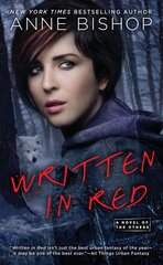 Written in Red: A Novel of the Others цена и информация | Фантастика, фэнтези | pigu.lt