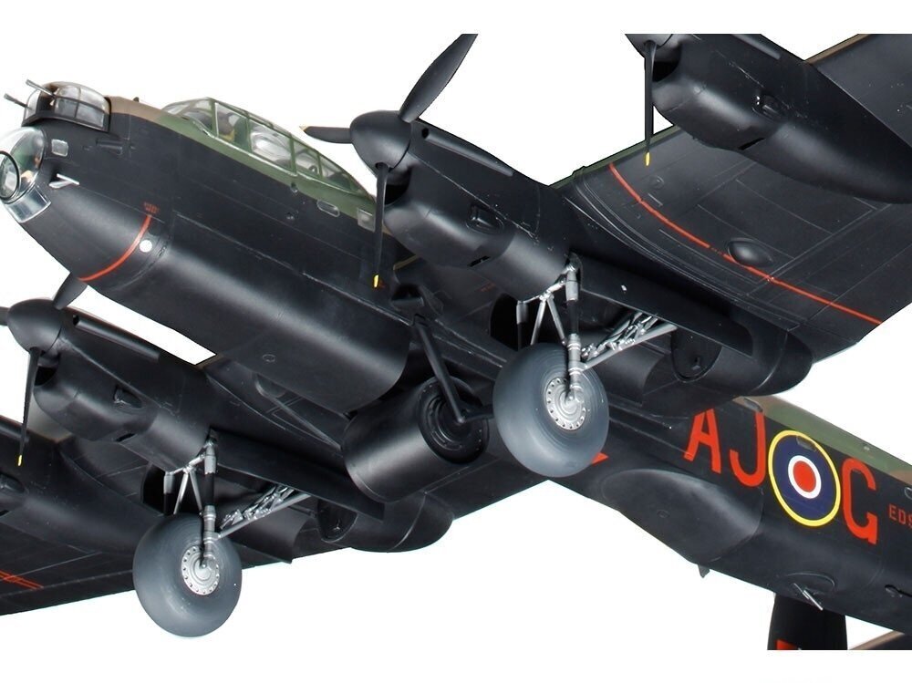 Surenkamas modelis Tamiya Dambuster/Grand Slam Bomber Avro Lancaster B Mk.III 1/48, 61111 kaina ir informacija | Konstruktoriai ir kaladėlės | pigu.lt