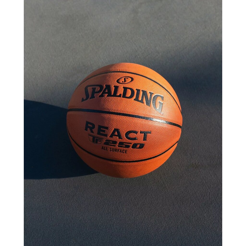 Krepšinio kamuolys Spalding React TF-250, 7 dydis цена и информация | Krepšinio kamuoliai | pigu.lt