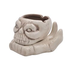 Keramikinė peleninė Rankoje kaukolė, 13 x 13 x 7,5 cm kaina ir informacija | Indai, lėkštės, pietų servizai | pigu.lt