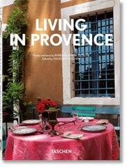 Living in Provence. 40th Ed. Multilingual edition цена и информация | Книги по архитектуре | pigu.lt