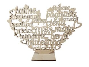 Išraižyta medinė širdelė ant stovo, pagaminto iš šeimai svarbių žodžių latvių kalba kaina ir informacija | Kitos originalios dovanos | pigu.lt