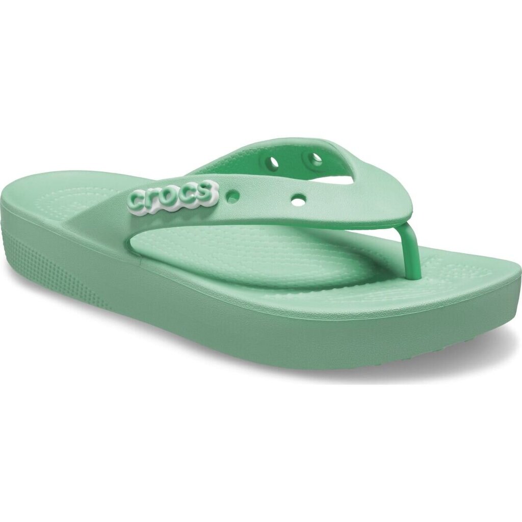 Šlepetės moterims Crocs™ Classic Platform Flip 231267 цена и информация | Šlepetės moterims | pigu.lt