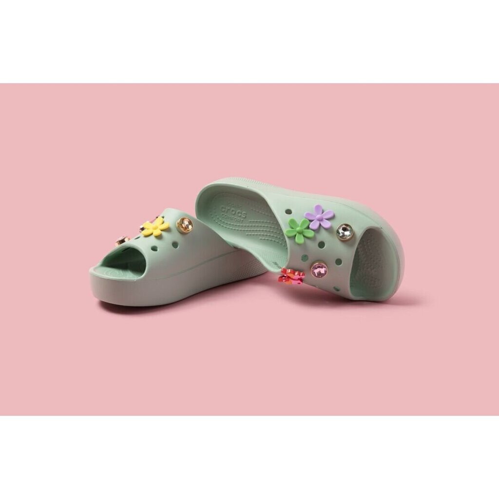 Šlepetės moterims Crocs™ Classic Platform Slide 231814 kaina ir informacija | Šlepetės moterims | pigu.lt