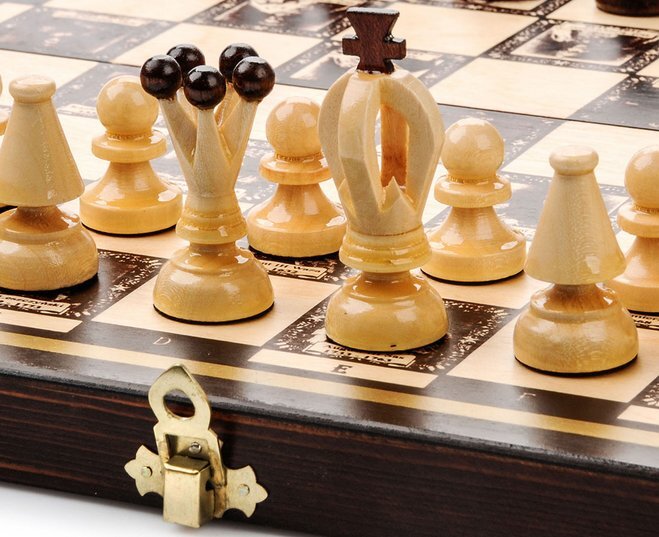 Stalo žaidimas Filipek šachmatai 35 x 35 cm цена и информация | Stalo žaidimai, galvosūkiai | pigu.lt