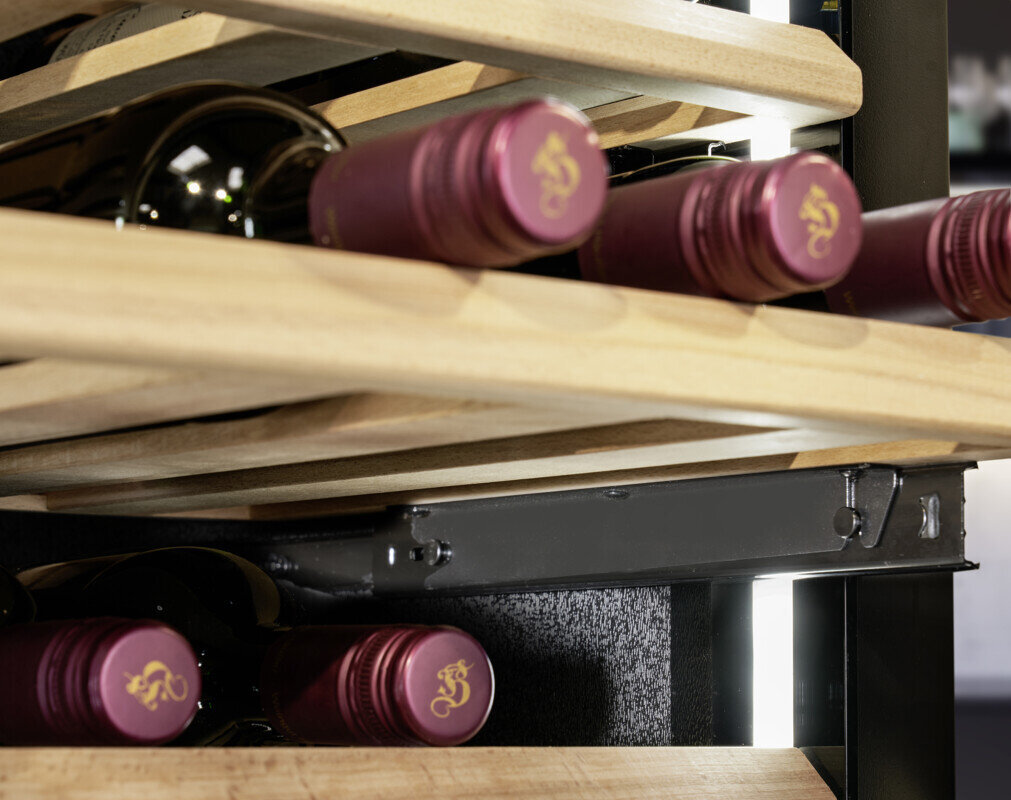 Caso WineDeluxe WD 17 kaina ir informacija | Vyno šaldytuvai | pigu.lt