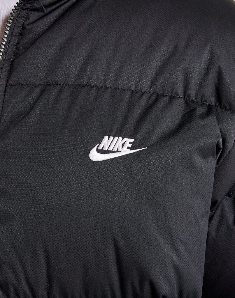 Nike vyriška žieminė striukė TF CLUB PUFFER JKT, juoda цена и информация | Vyriškos striukės | pigu.lt