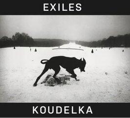 Josef Koudelka: Exiles Revised kaina ir informacija | Fotografijos knygos | pigu.lt