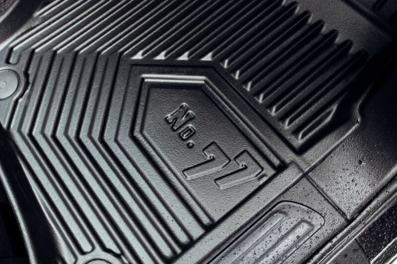 Guminiai Premium 77 kilimėliai Seat Leon IV 2020-2023 kaina ir informacija | Modeliniai guminiai kilimėliai | pigu.lt