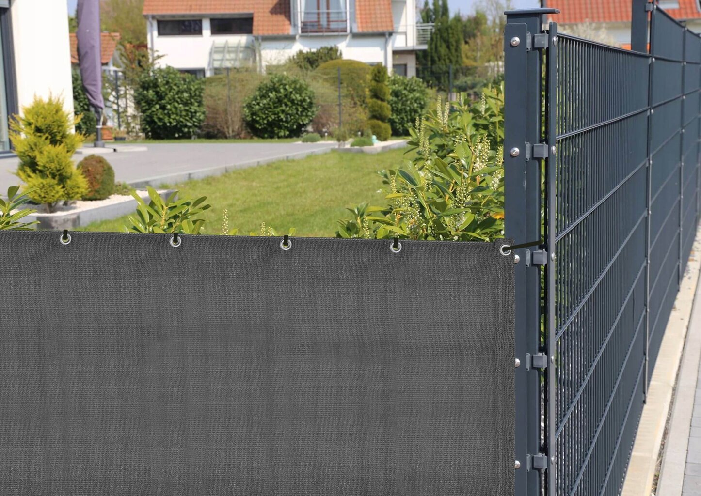 Vandeniui atsparus balkono/tvoros tinklas 100 x 500 cm PVC цена и информация | Tvoros ir jų priedai | pigu.lt