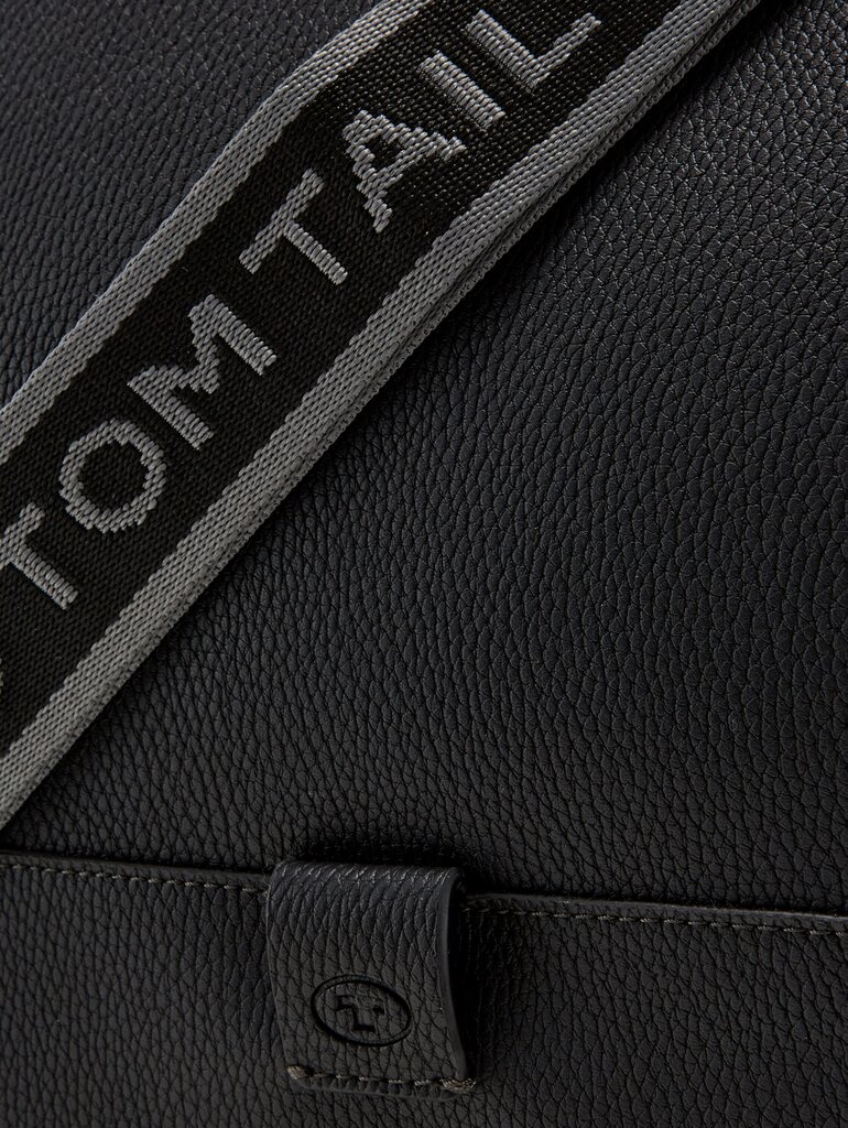 Tom Tailor rankinė Finn, juoda kaina ir informacija | Vyriškos rankinės | pigu.lt