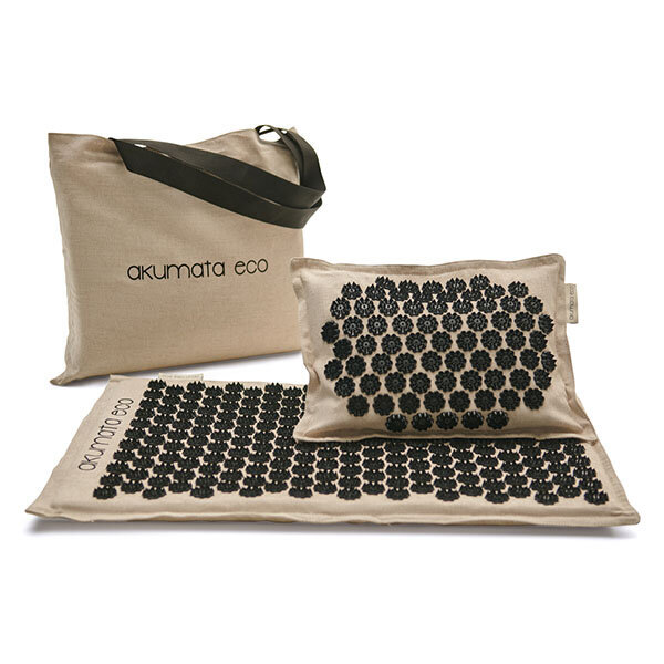 Akupunktūrinis kilimėlis su pagalvėle Akumata Eco, juodos ir smėlio spalvos цена и информация | Masažo reikmenys | pigu.lt