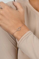 Brilio Silver Романтический позолоченный браслет в форме сердца BRC62Y цена и информация | Женские браслеты | pigu.lt