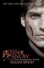 Kiss of Snow: Book 10 цена и информация | Фантастика, фэнтези | pigu.lt