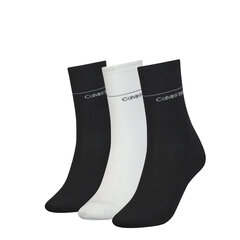Calvin Klein kojinės moterims dovanų dėžutėje 3 vnt., įvairių spalvų kaina ir informacija | Moteriškos kojinės | pigu.lt