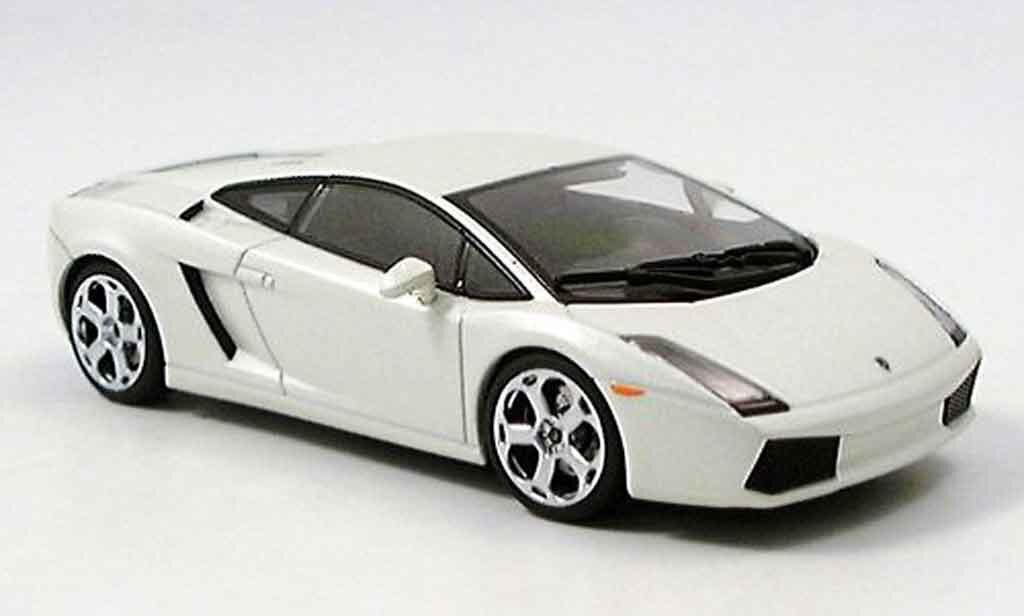 Kolekcinis automobilio modeliukas Lamborghini Gallardo kaina ir informacija | Žaislai berniukams | pigu.lt