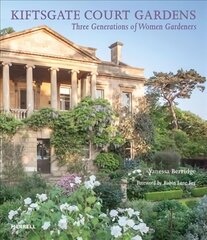 Kiftsgate Court Gardens: Three Generations of Women Gardeners цена и информация | Книги по садоводству | pigu.lt