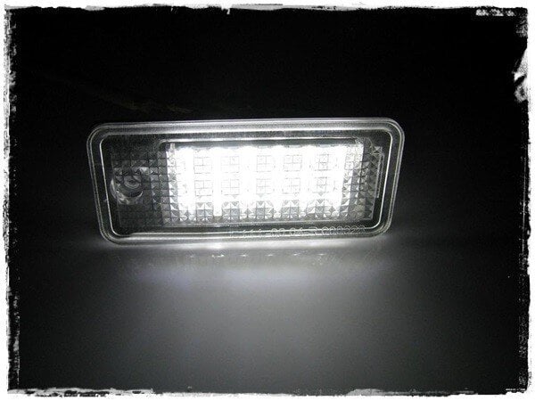 LED numerio apšvietimas 6000K Audi A1/A3 8P/A4 B6/A4 B7/A6 C6/A7/A8 D3/A8 D4/RS4/RS6/Q7 цена и информация | Automobilių lemputės | pigu.lt