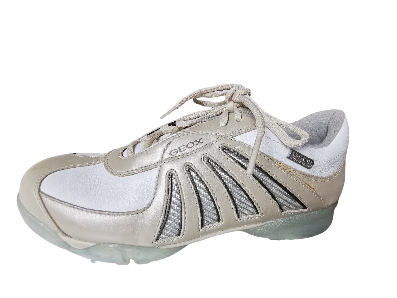 Sportiniai batai mergaitėms ir moterims Geox, smėlio spalvos kaina ir informacija | Sportiniai batai vaikams | pigu.lt