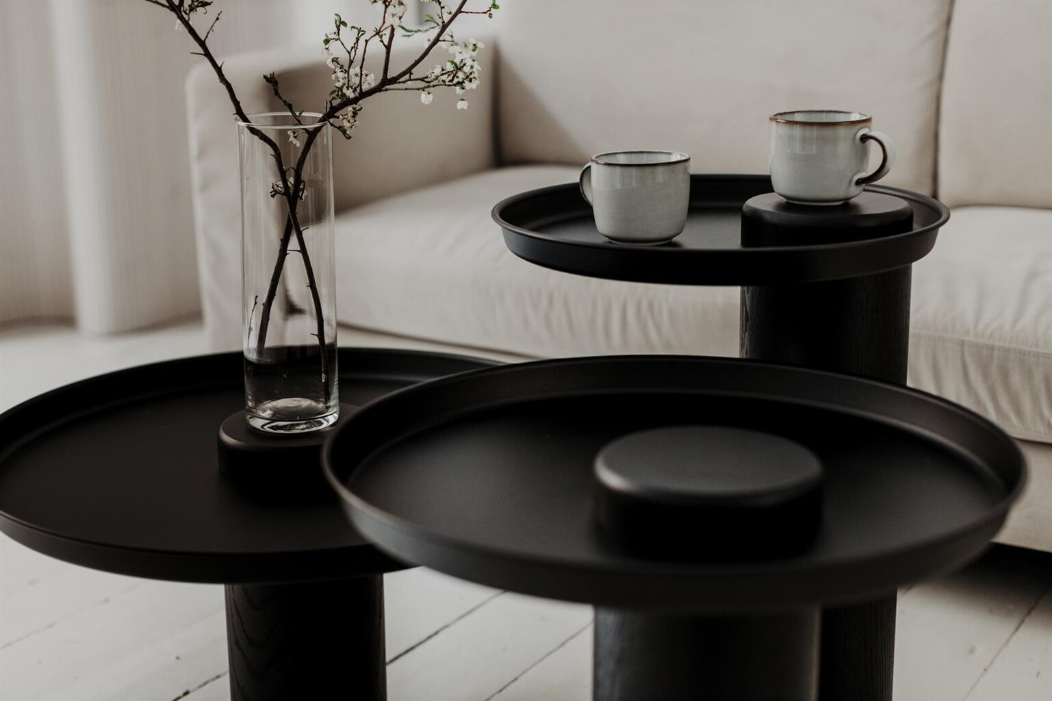 Stolikas TYK 500 juodas ąžuolas, juoda staltiesė цена и информация | Kavos staliukai | pigu.lt