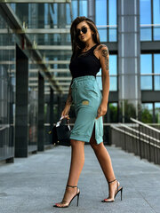 Moteriškas sijonas su kišene, Och Bella, žalia kaina ir informacija | Sijonai | pigu.lt