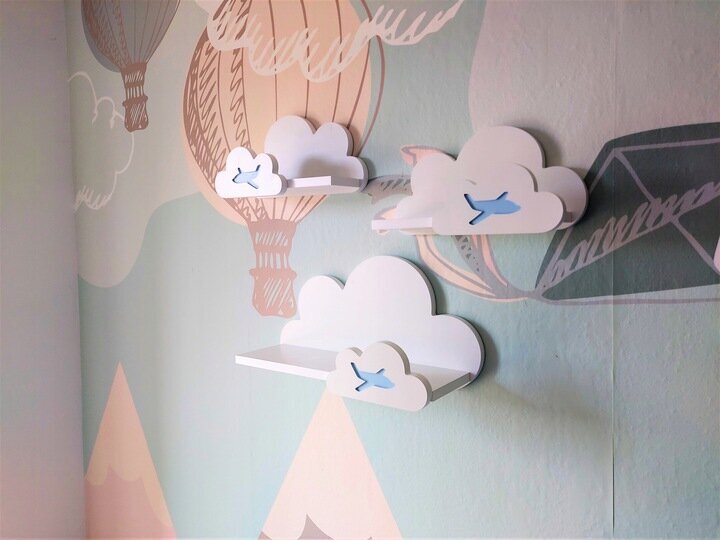 3-ų dalių sieninė lentyna debesėlis su lėktuvėliu Moliland, balta kaina ir informacija | Vaikiškos lentynos | pigu.lt