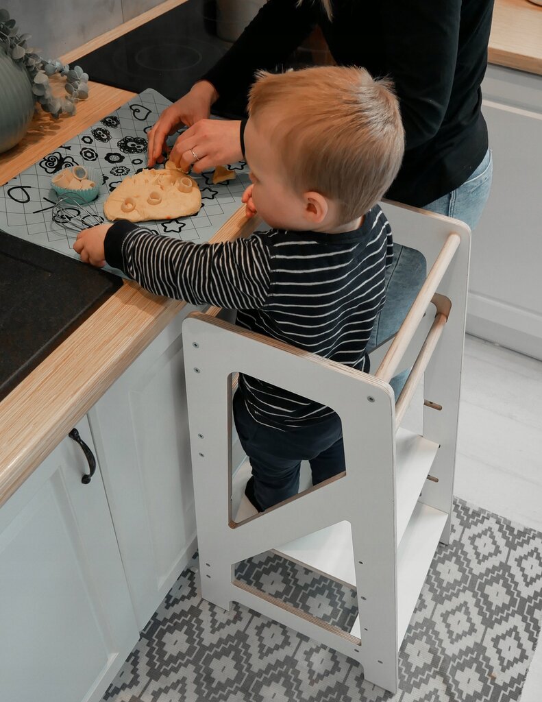 Virtuvės bokštelis, Kitchen Helper Babylike BKM, 40x46x85 cm, balta kaina ir informacija | Vaikiškos kėdutės ir staliukai | pigu.lt