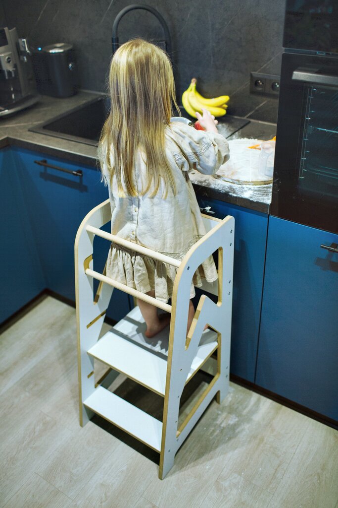 Virtuvės bokštelis, Kitchen Helper Babylike BTM2+, 40x46x85 cm, balta kaina ir informacija | Vaikiškos kėdutės ir staliukai | pigu.lt