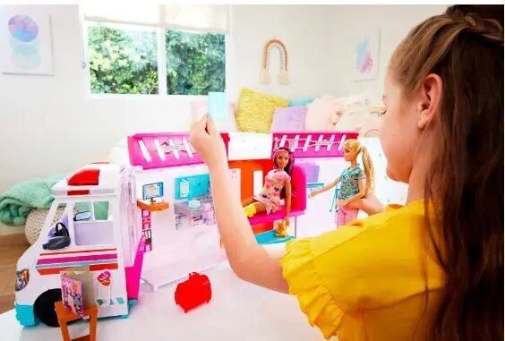 Greitosios pagalbos automobilis Barbie kaina ir informacija | Žaislai mergaitėms | pigu.lt