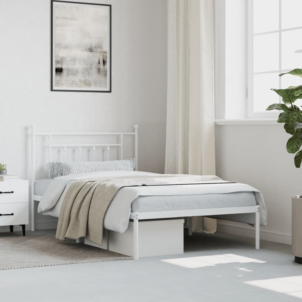 Metalinis lovos rėmas su galvūgaliu vidaXL, baltas цена и информация | Lovos | pigu.lt