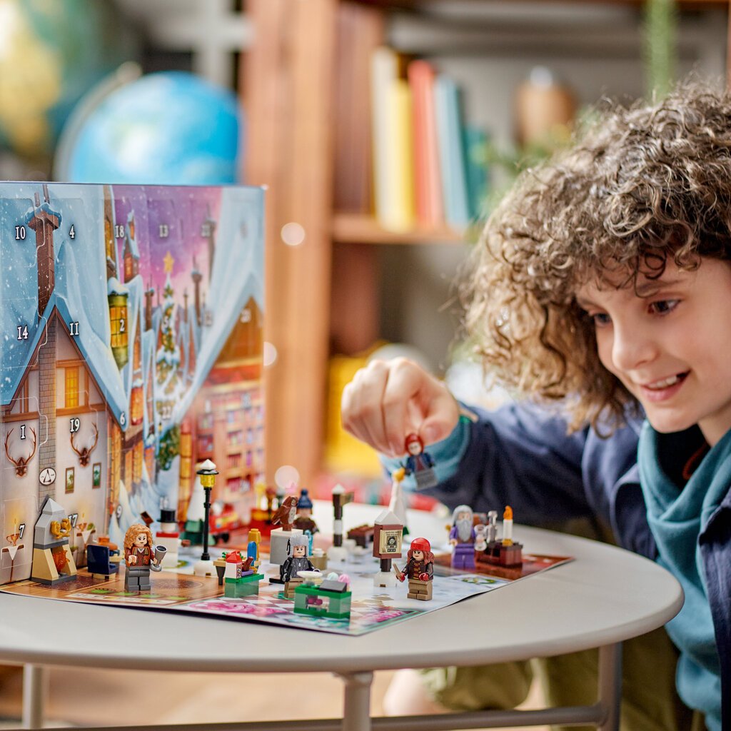 76418 LEGO® Harry Potter 2023 metų advento kalendorius kaina ir informacija | Konstruktoriai ir kaladėlės | pigu.lt