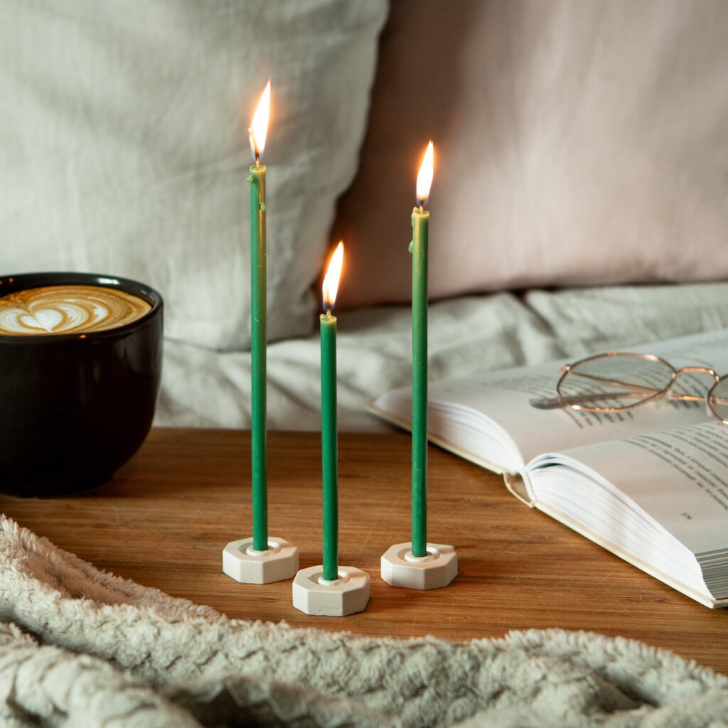 BlueBee Candles bičių vaško žvakės, 100 vnt. kaina ir informacija | Žvakės, Žvakidės | pigu.lt