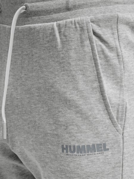 Šortai unisex Hummel Hmllegacy, pilki цена и информация | Vyriški šortai | pigu.lt