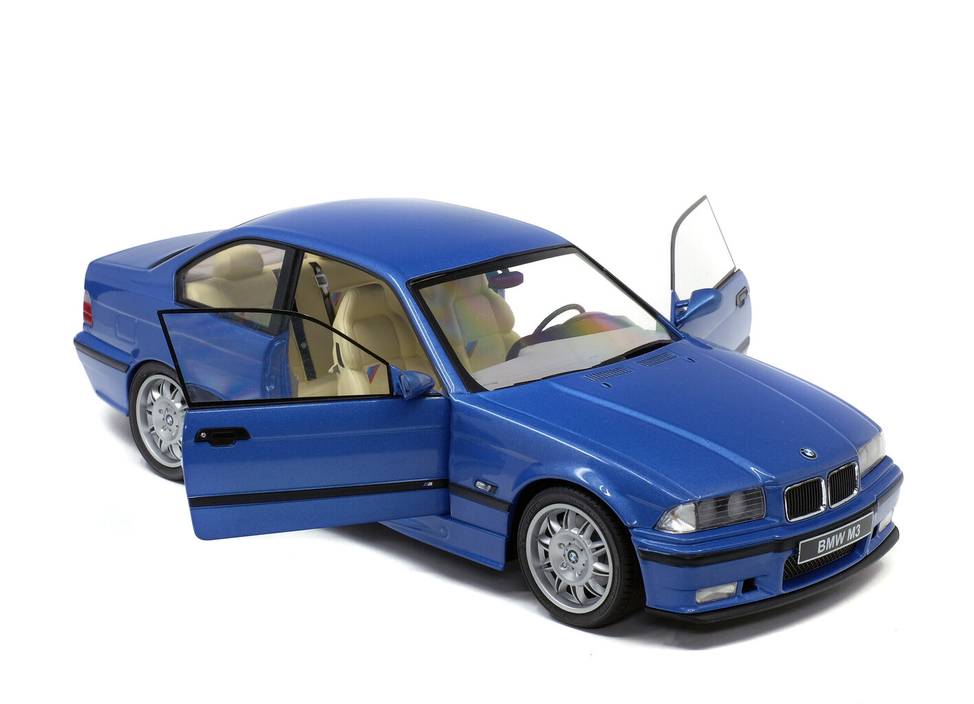 Automobilio modeliukas BMW E36 M3 Coupe 1990, 1:18 kaina ir informacija | Kolekciniai modeliukai | pigu.lt