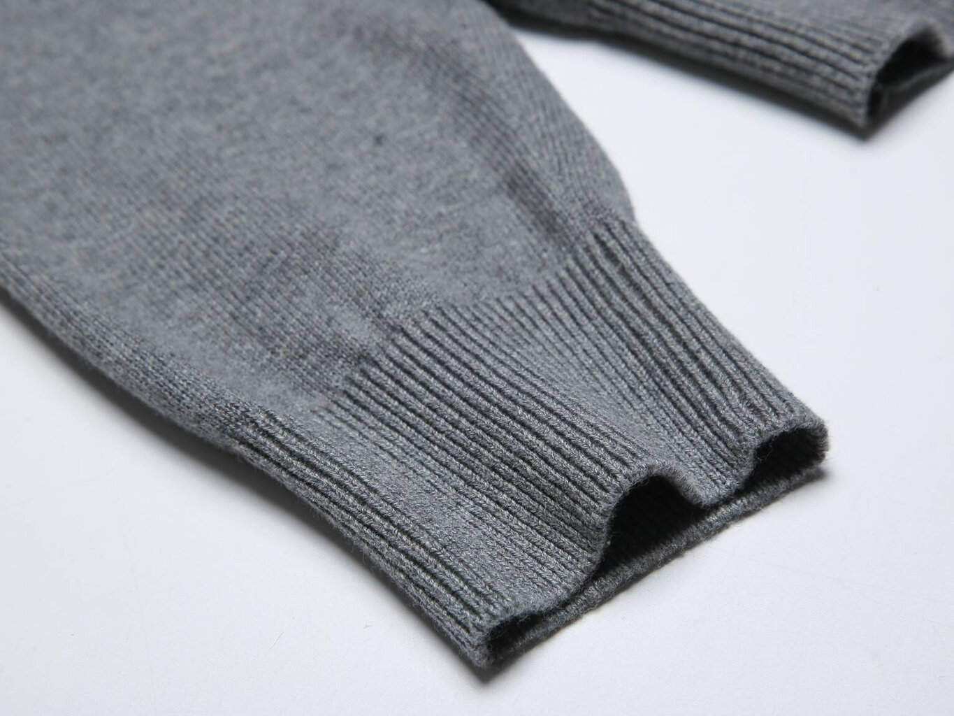 Megztinis vyrams Glo-Story, pilkas kaina ir informacija | Megztiniai vyrams | pigu.lt