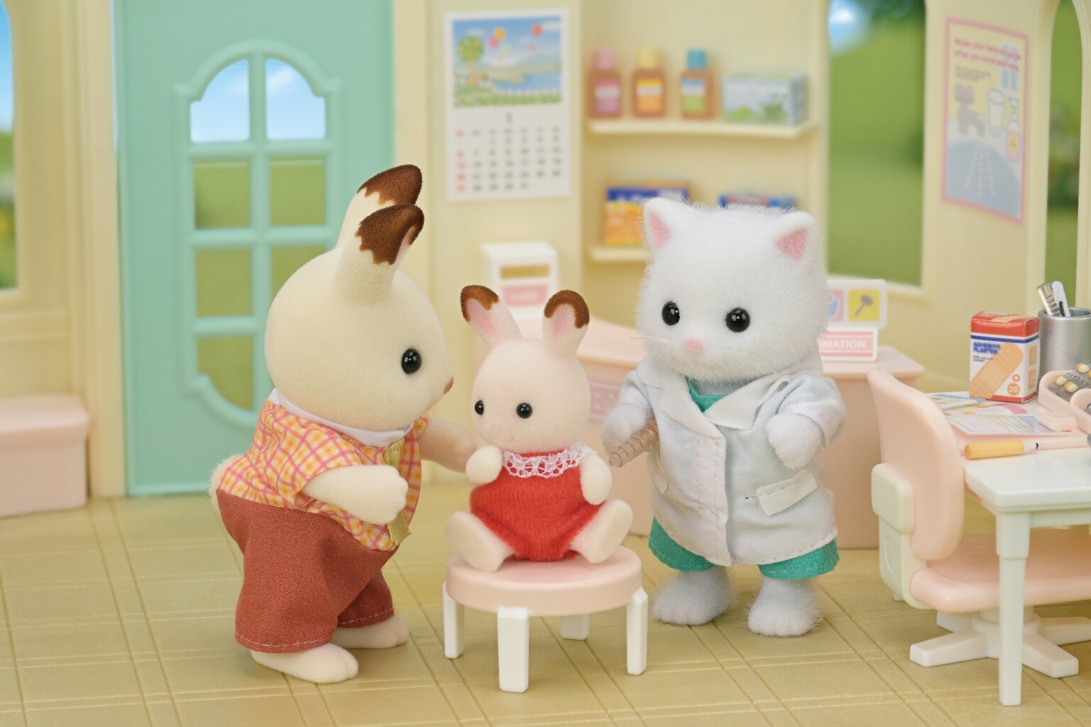 Dovanų rinkinys Sylvanian Families Kaimo gydytojas kaina ir informacija | Žaislai berniukams | pigu.lt