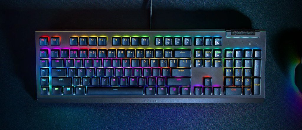 Razer BlackWidow V4 X kaina ir informacija | Klaviatūros | pigu.lt