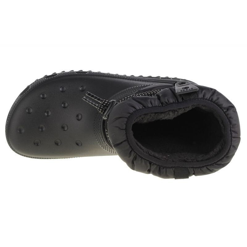 Aulinukai moterims Crocs Classic Neo Puff Luxe W 207312-001, juodi kaina ir informacija | Aulinukai, ilgaauliai batai moterims | pigu.lt