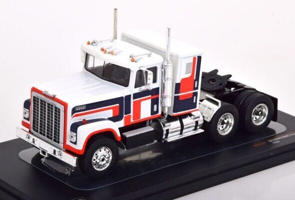 Kolekcinis modeliukas International Transtar 4300 1980 White/decorated Ixo 1:43 Tr153 kaina ir informacija | Kolekciniai modeliukai | pigu.lt