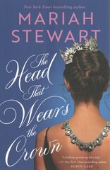 Head That Wears the Crown: A Novel kaina ir informacija | Fantastinės, mistinės knygos | pigu.lt