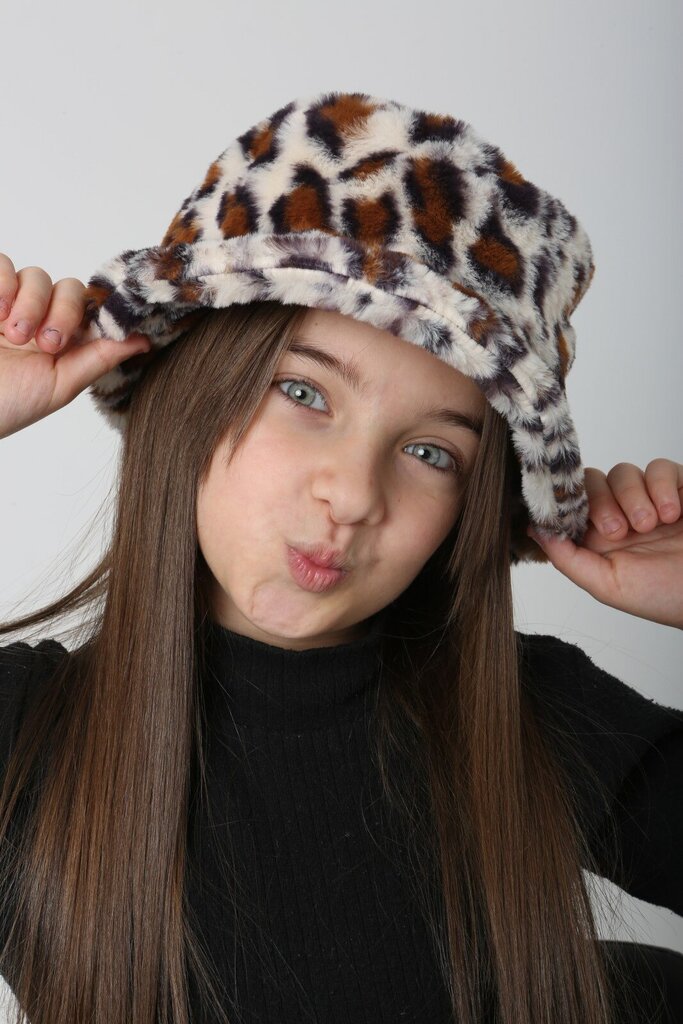 Mergaitiška skrybelė, balta kaina ir informacija | Kepurės, pirštinės, šalikai mergaitėms | pigu.lt