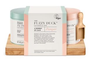 Набор косметики Baylis & Harding The Fuzzy Duck Cotswold Spa A Moment of Calm: кристаллы для ванны 400 г + масло для тела 400 г + деревянная лопатка цена и информация | Кремы, лосьоны для тела | pigu.lt