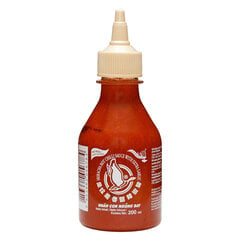 Острый соус чили с чесноком без усилителя вкуса Sriracha Hot Chilli Sauce with Extra Garlic No MSG Flying Goose Brand, 200 мл цена и информация | Соусы | pigu.lt