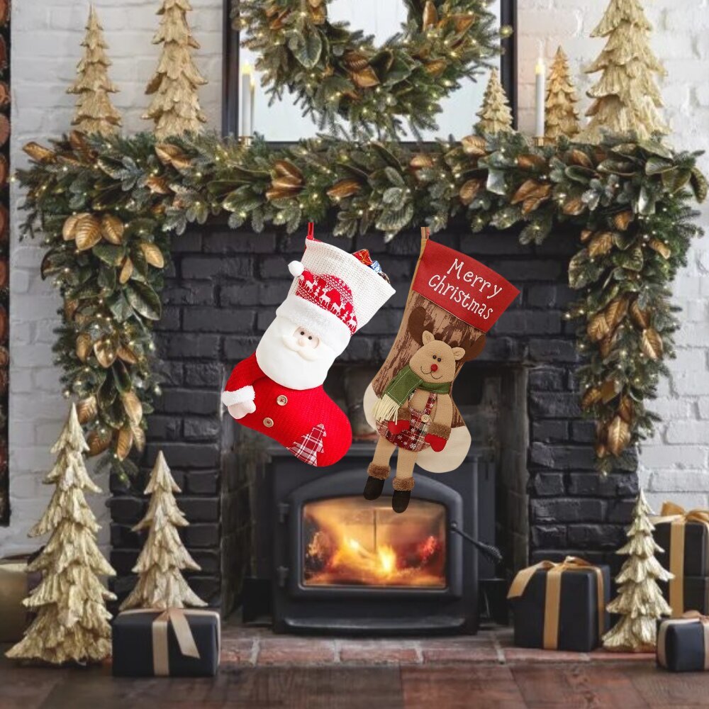Kalėdinės pakabinamos kojinės Kalėdų Senelis ir Elnias kaina ir informacija | Kalėdinės dekoracijos | pigu.lt