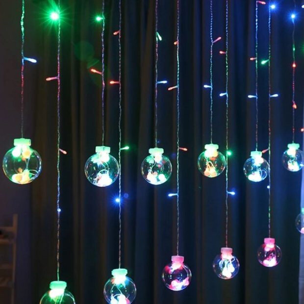 Kalėdinė girlianda Berimax Lemputės, įvairių spalvų kaina ir informacija | Girliandos | pigu.lt