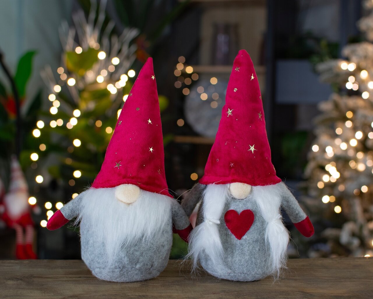 Kalėdų elfas nykštukas su raudona kepure kaina ir informacija | Dekoracijos šventėms | pigu.lt