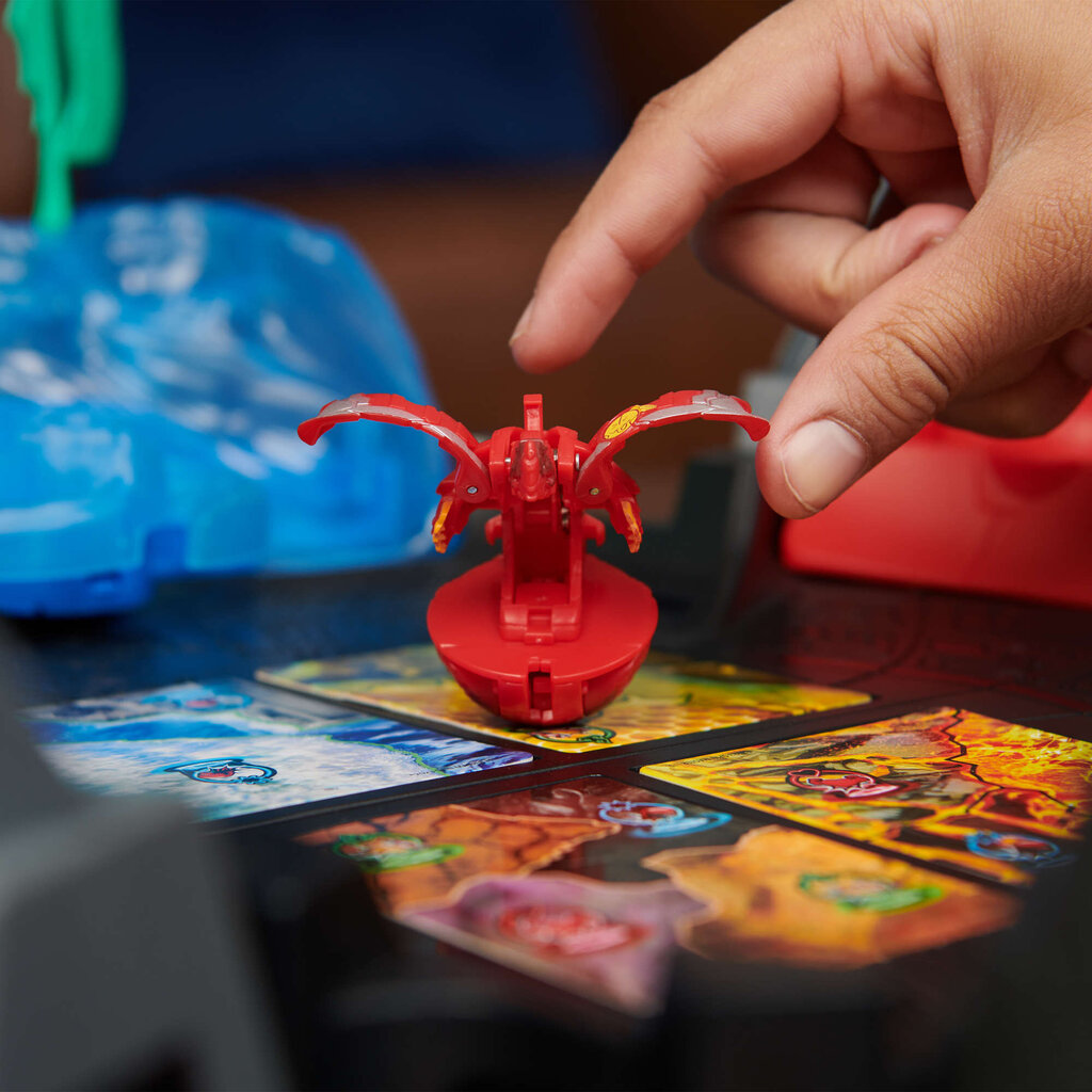 Transformuojama kovinė figūrėlė Bakugan Titanium ir kortelė kaina ir informacija | Žaislai berniukams | pigu.lt