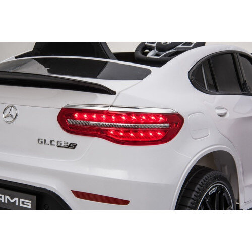 Vienvietis elektromobilis vaikams Mercedes Benz GLC63S Coupe, baltas kaina ir informacija | Elektromobiliai vaikams | pigu.lt