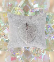 Серебряный металлический кулон в форме сердца.Подарок. цена и информация | Украшения на шею | pigu.lt