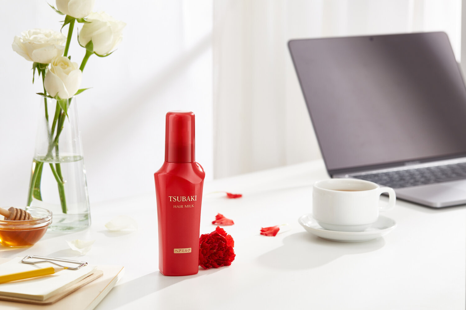 Atstatomasis pienelis plaukams Shiseido Tsubaki, 100 ml kaina ir informacija | Priemonės plaukų stiprinimui | pigu.lt